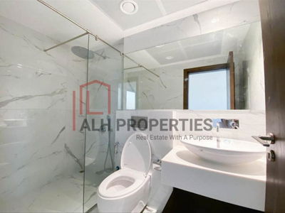 Hameni Tower, United Arab Emirates  Hameni Tower, United Arab Emirates