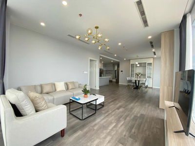 The Nine, Vietnam The Nine, Vietnam