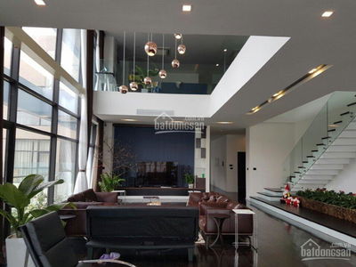 Golden Palace, Vietnam Golden Palace, Vietnam