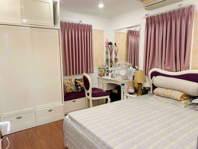 Thai Ha Street, Vietnam Thai Ha Street, Vietnam