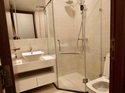 Hong Kong Tower, Vietnam  Hong Kong Tower, Vietnam