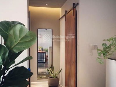 River Gate, Vietnam River Gate, Vietnam