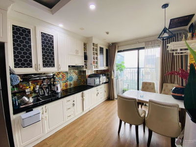 Trung Kinh Street, Vietnam Trung Kinh Street, Vietnam