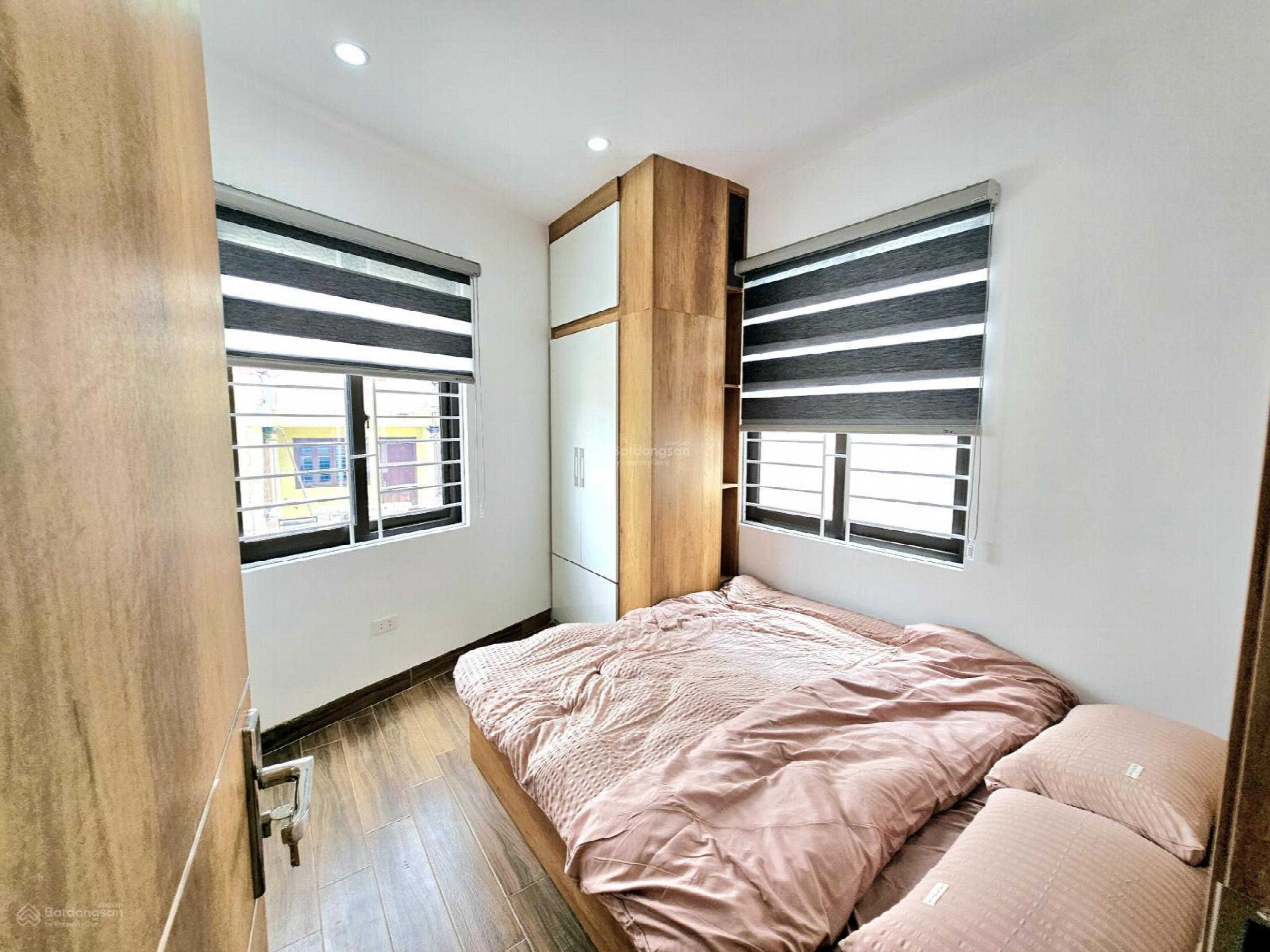 Giang Vo Street, Vietnam Giang Vo Street, Vietnam