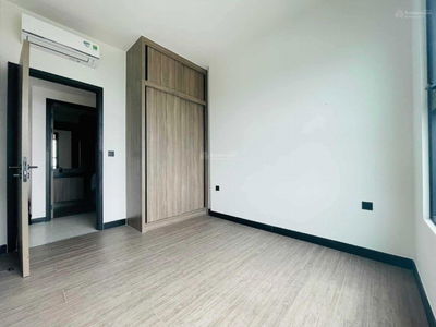 Of The Sun, Vietnam Of The Sun, Vietnam