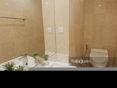 Azura, Vietnam Azura, Vietnam