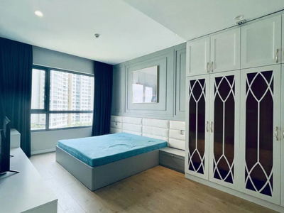 Diamond Island, Vietnam Diamond Island, Vietnam