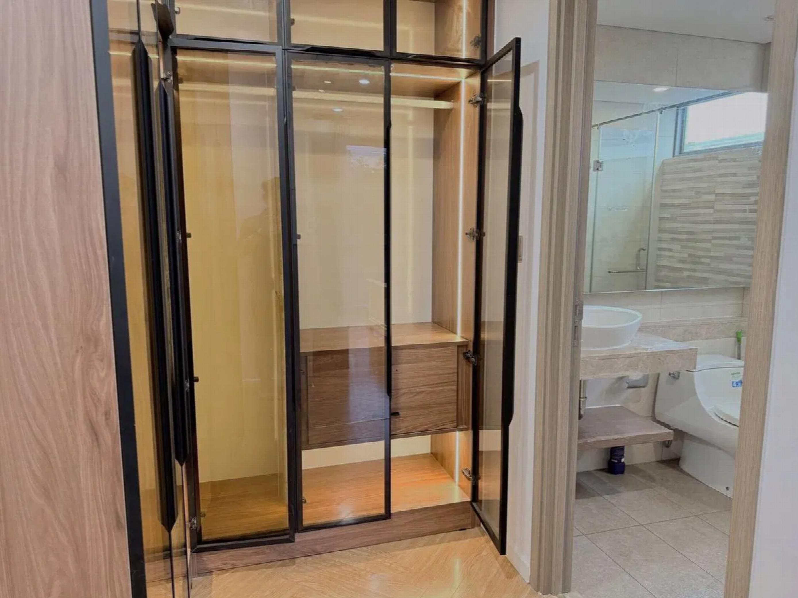 Urban Hill, Vietnam Urban Hill, Vietnam