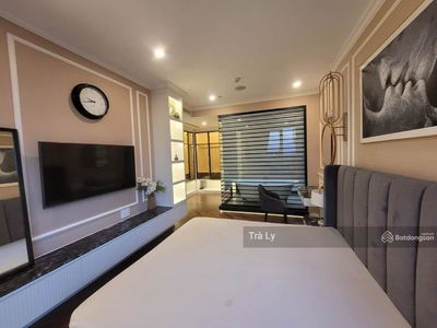 Jamila Khang Dien, Vietnam Jamila Khang Dien, Vietnam