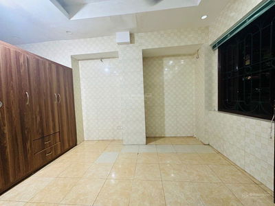 Nguyen Chi Thanh Street, Vietnam Nguyen Chi Thanh Street, Vietnam