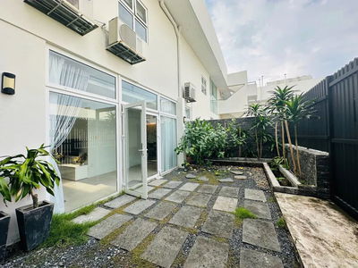 Housing in Ho Chi Minh City, Vietnam Housing in Ho Chi Minh City, Vietnam