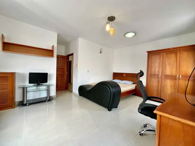 Housing in Ho Chi Minh City, Vietnam  Housing in Ho Chi Minh City, Vietnam