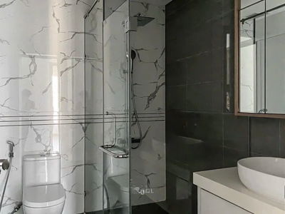 Sunwah Pearl, Vietnam  Sunwah Pearl, Vietnam