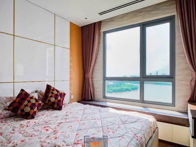 Diamond Island, Vietnam Diamond Island, Vietnam