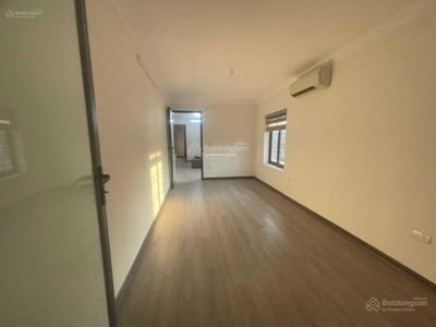 Thanh Cong Street, Vietnam Thanh Cong Street, Vietnam