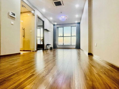 The Golden Palm Le Van Luong, Vietnam The Golden Palm Le Van Luong, Vietnam