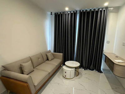 Beverly Solari, Vietnam Beverly Solari, Vietnam