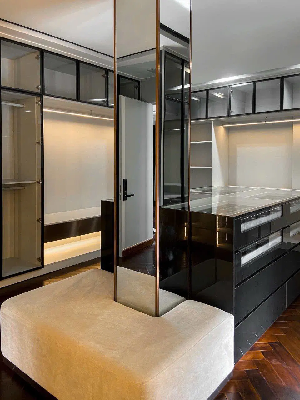 Gehäuse In Nha Be, Vietnam Gehäuse In Nha Be, Vietnam