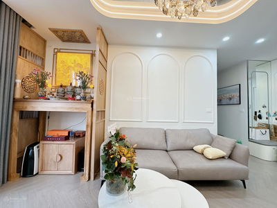 The Golden Palm Le Van Luong, Vietnam The Golden Palm Le Van Luong, Vietnam