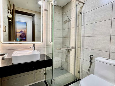 Golden Land, Vietnam Golden Land, Vietnam