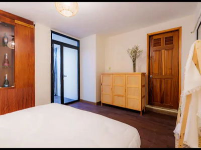 Housing in Hanoi, Vietnam Housing in Hanoi, Vietnam