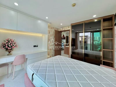 Happy in Vista, Vietnam Happy in Vista, Vietnam