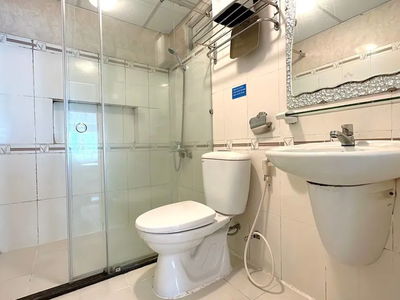 Gehäuse In Nha Be, Vietnam Gehäuse In Nha Be, Vietnam