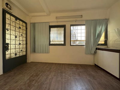 Housing in Ho Chi Minh City, Vietnam  Housing in Ho Chi Minh City, Vietnam