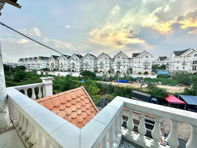 Housing in Ho Chi Minh City, Vietnam Housing in Ho Chi Minh City, Vietnam