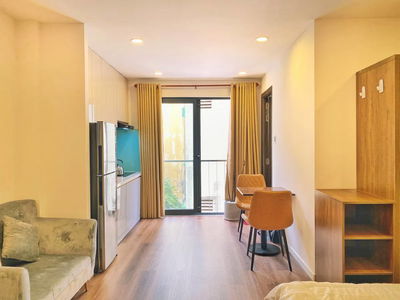 Gehäuse In Nha Be, Vietnam  Gehäuse In Nha Be, Vietnam