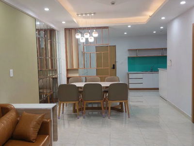 Scenic Valley, Vietnam  Scenic Valley, Vietnam