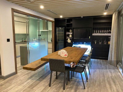 Discovery Central, Vietnam Discovery Central, Vietnam