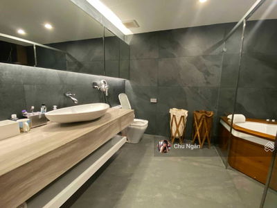 Discovery Central, Vietnam Discovery Central, Vietnam