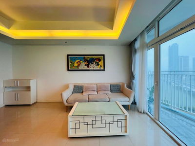 Azura, Vietnam Azura, Vietnam