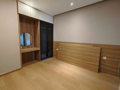 Sam Tower, Vietnam  Sam Tower, Vietnam