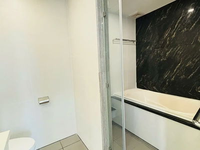 Hiyori Building, Vietnam Hiyori Building, Vietnam