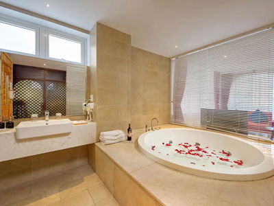 Housing in Da Nang, Vietnam  Housing in Da Nang, Vietnam