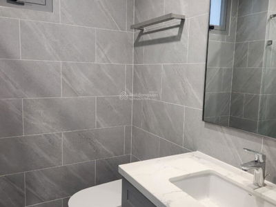 The Nine, Vietnam The Nine, Vietnam