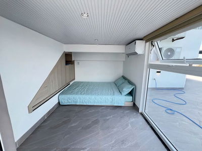 New Monarchy Building, Vietnam  New Monarchy Building, Vietnam