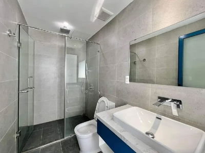 Luxury Apartment Near Son Tra Beach, Vietnam Luxury Apartment Near Son Tra Beach, Vietnam