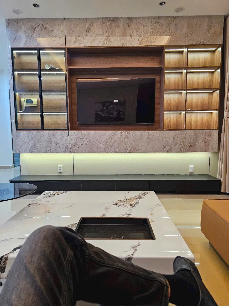 Blooming Tower Da Nang, Vietnam Blooming Tower Da Nang, Vietnam