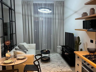 Housing in Dubai, United Arab Emirates Housing in Dubai, United Arab Emirates