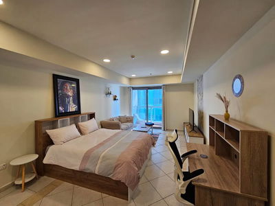 Жилье в Dubai, United Arab Emirates  Жилье в Dubai, United Arab Emirates