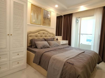 Terra Royal, Vietnam Terra Royal, Vietnam