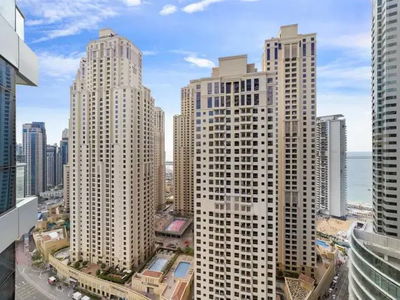 Gehäuse In Dubai, United Arab Emirates  Gehäuse In Dubai, United Arab Emirates