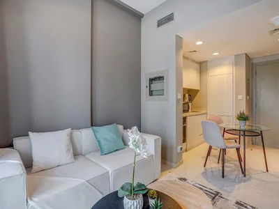 Zada Tower, United Arab Emirates  Zada Tower, United Arab Emirates