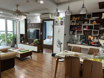 Seasons Avenue, Vietnam Seasons Avenue, Vietnam