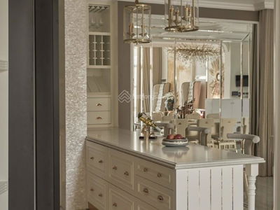 Sunrise City, Vietnam Sunrise City, Vietnam