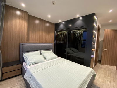 Sunrise City, Vietnam Sunrise City, Vietnam