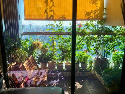 Le Van Thiem Street, Vietnam Le Van Thiem Street, Vietnam